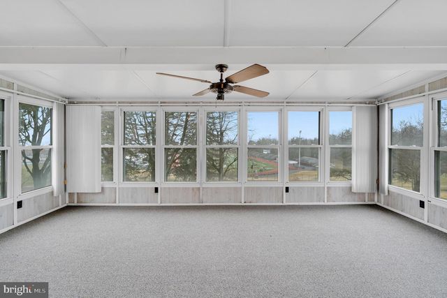 542 HILLCREST PL, Gettysburg, PA 17325