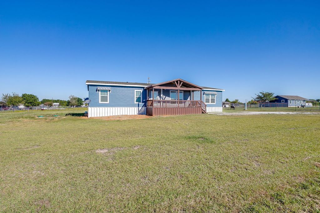 1417 County Road 310a, Cleburne, TX 76031 — photo 2