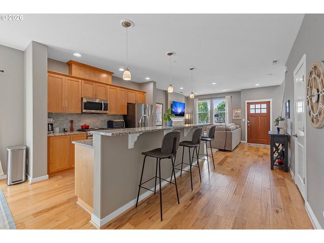 29032 Sw COSTA Cir, Wilsonville, OR 97070