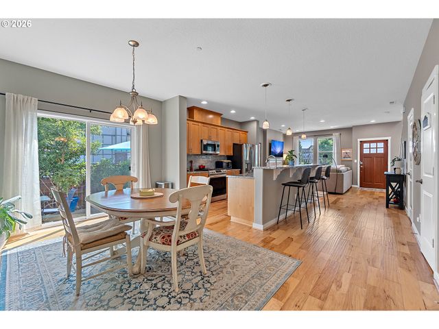 29032 Sw COSTA Cir, Wilsonville, OR 97070