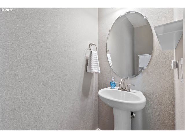 29032 Sw COSTA Cir, Wilsonville, OR 97070