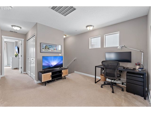 29032 Sw COSTA Cir, Wilsonville, OR 97070