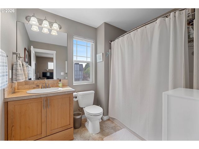 29032 Sw COSTA Cir, Wilsonville, OR 97070