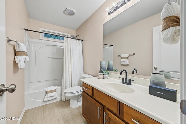 3881 E GIDEON Way, Gilbert, AZ 85296