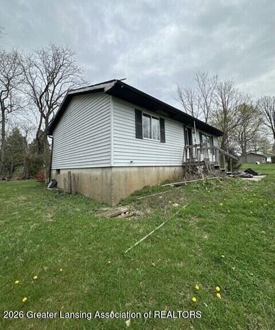 3080 W Needmore Highway, Charlotte, MI 48813