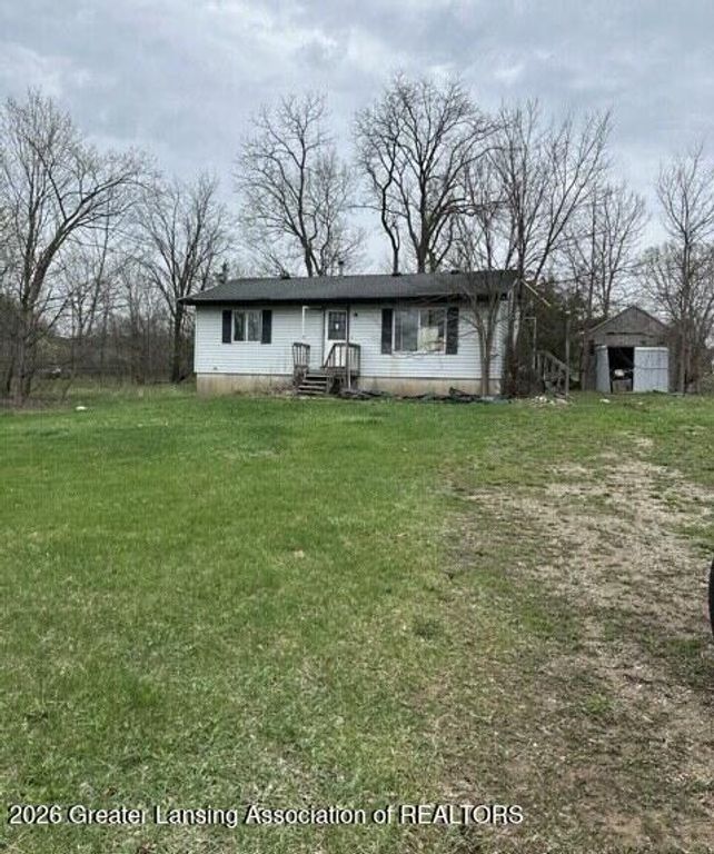 3080 W Needmore Highway, Charlotte, MI 48813