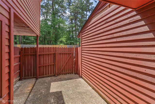 106 Fountain View, Shreveport, LA 71118