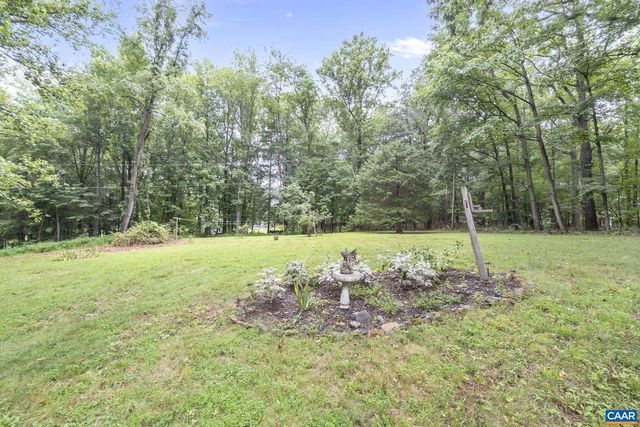 1211 LANETOWN RD, Crozet, VA 22932
