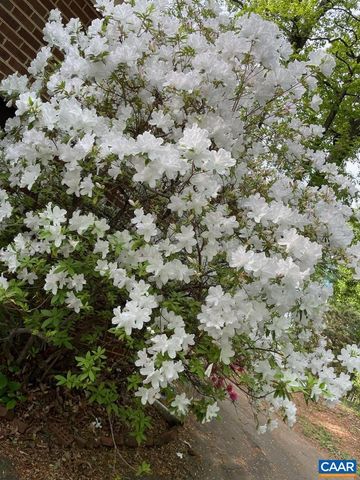 1211 LANETOWN RD, Crozet, VA 22932