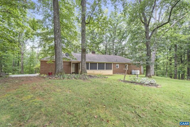 1211 LANETOWN RD, Crozet, VA 22932