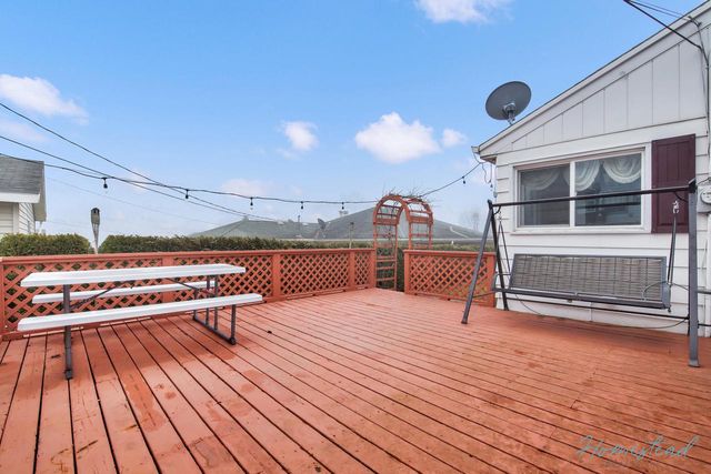 4630 W Anthony DRIVE, Greenfield, WI 53219