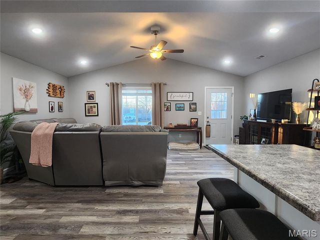 202 MacIntosh Lane, Poplar Bluff, MO 63901