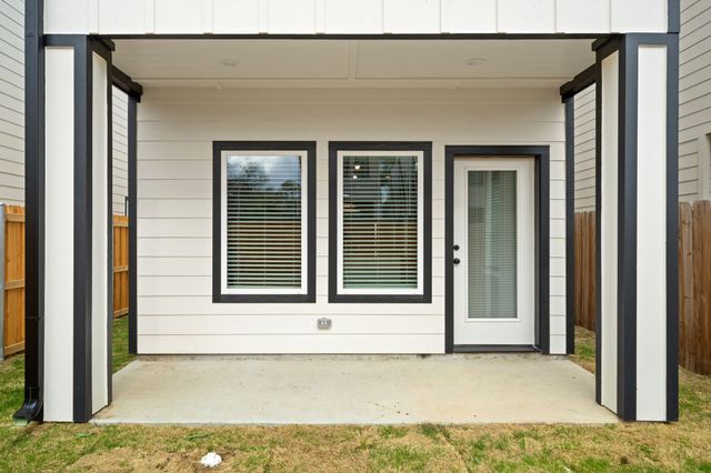 2526 Peabody, Dallas, TX 75215