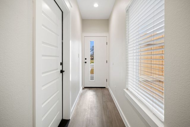 2526 Peabody, Dallas, TX 75215