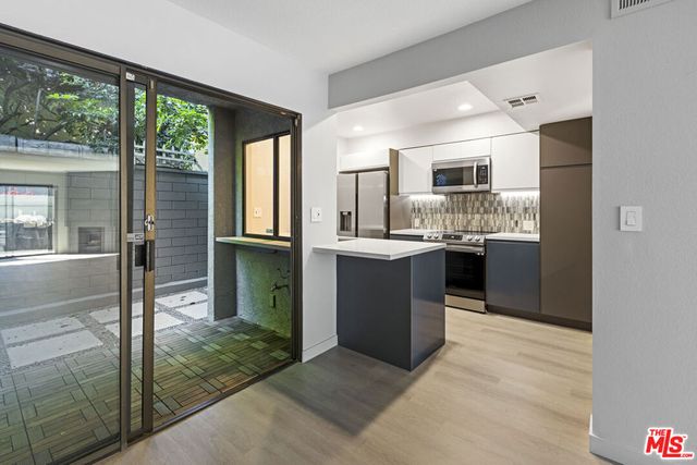 1044 20TH Street C, Santa Monica, CA 90403