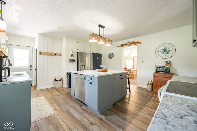 8108 S County Road 450 W, Reelsville, IN 46171