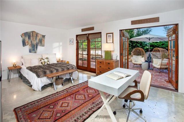 4709 Dunman Avenue, Woodland Hills, CA 91364