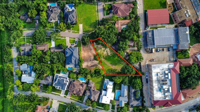 5023 Grape Street, Houston, TX 77096
