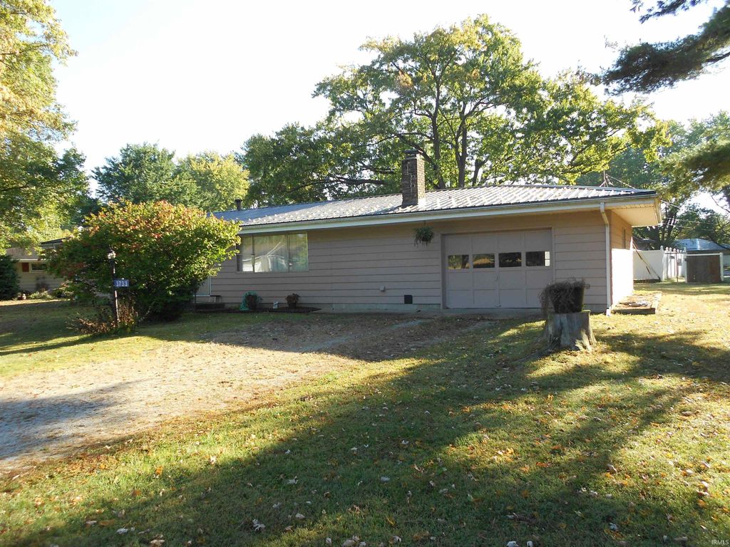 3733 N Pleasant Lane, Peru, IN 46970