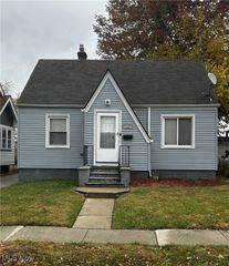 1517 Larchmont Road, Cleveland, OH 44110