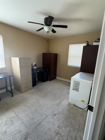 3245 Wemberley Dr, Sacramento, CA 95864