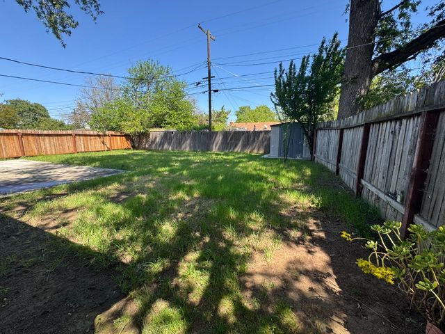 3245 Wemberley Dr, Sacramento, CA 95864