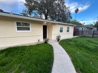 3245 Wemberley Dr, Sacramento, CA 95864