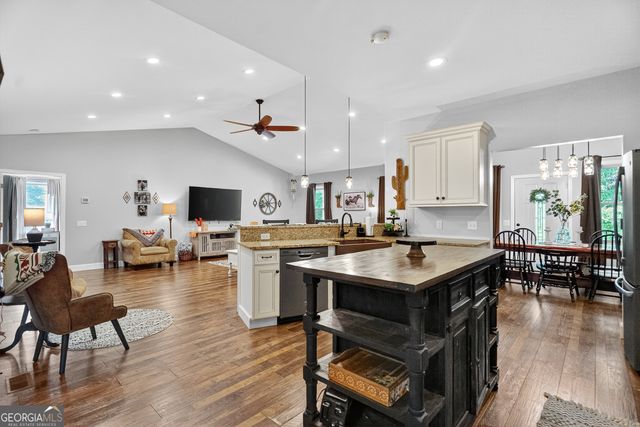 428 Willie Hodnett Road, Lagrange, GA 30240