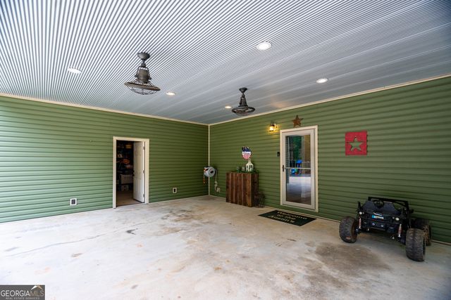 428 Willie Hodnett Road, Lagrange, GA 30240
