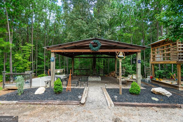 428 Willie Hodnett Road, Lagrange, GA 30240