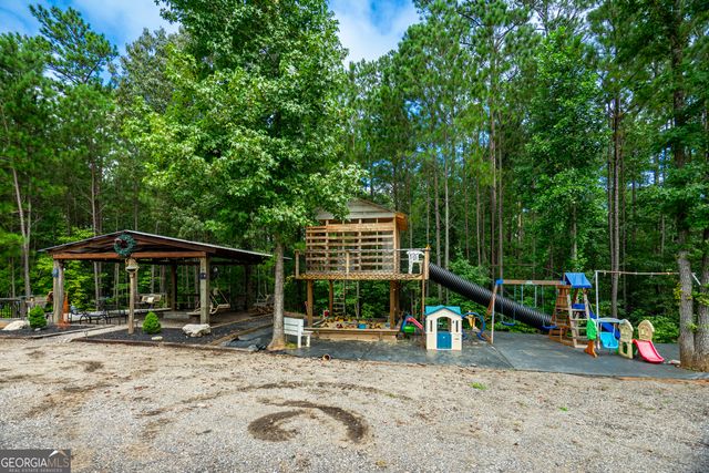 428 Willie Hodnett Road, Lagrange, GA 30240