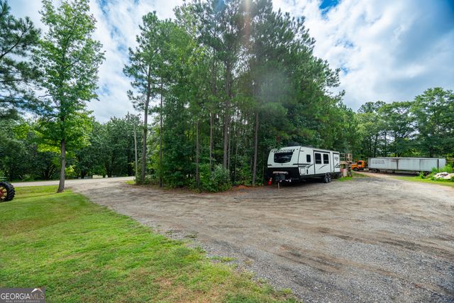 428 Willie Hodnett Road, Lagrange, GA 30240