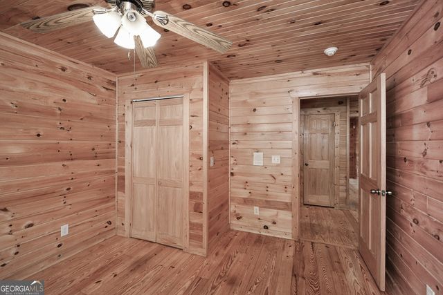 303 Pine Lane, Mineral Bluff, GA 30559