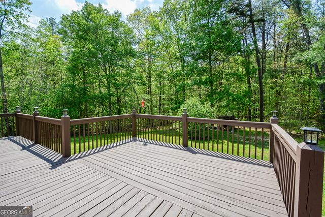 303 Pine Lane, Mineral Bluff, GA 30559
