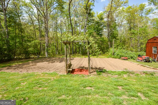 303 Pine Lane, Mineral Bluff, GA 30559