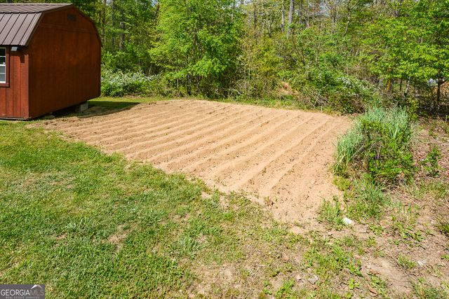 303 Pine Lane, Mineral Bluff, GA 30559