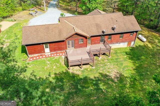 303 Pine Lane, Mineral Bluff, GA 30559