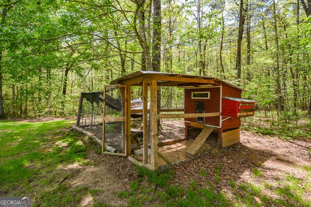 303 Pine Lane, Mineral Bluff, GA 30559