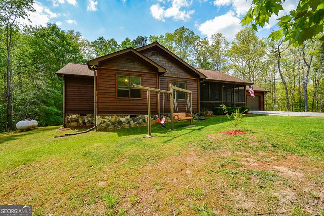 303 Pine Lane, Mineral Bluff, GA 30559