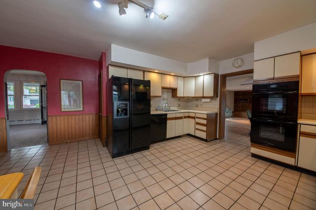 781 BELVOIR RD, Plymouth Meeting, PA 19462