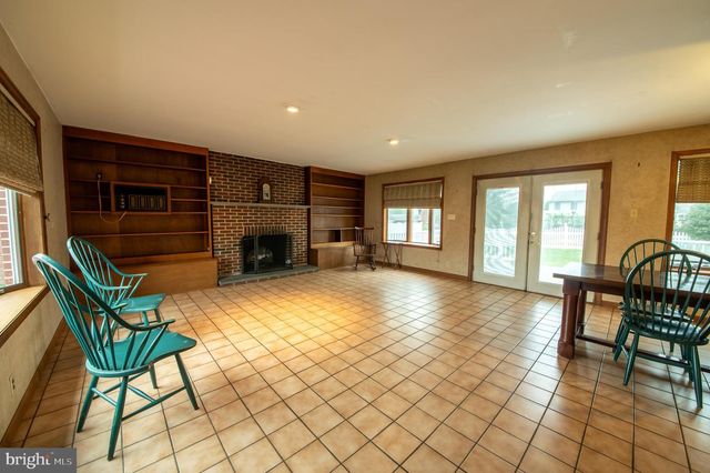 781 BELVOIR RD, Plymouth Meeting, PA 19462