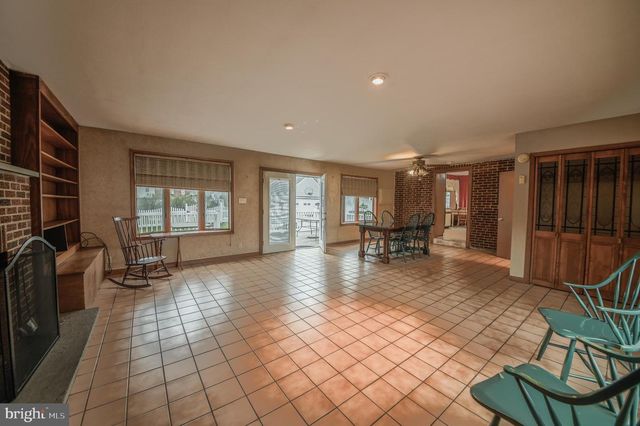 781 BELVOIR RD, Plymouth Meeting, PA 19462