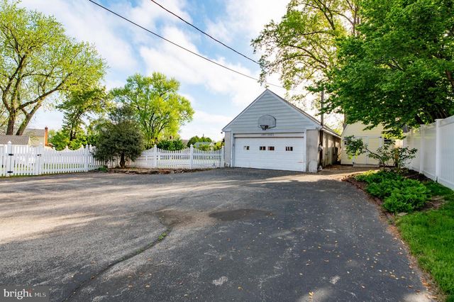 781 BELVOIR RD, Plymouth Meeting, PA 19462