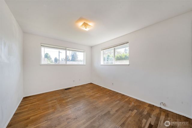1005 9th St NE, Auburn, WA 98002