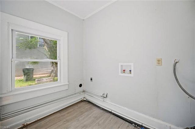 129 S 6th ST, Suffolk, VA 23434