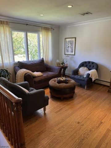 157 Mountain Cir, West Milford Twp., NJ 07480