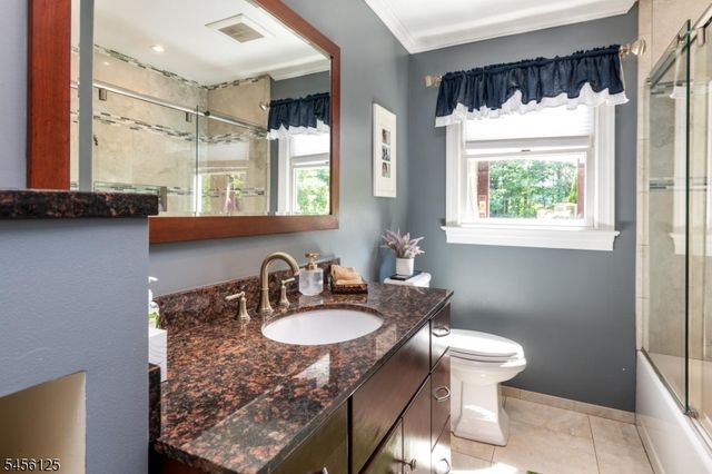 157 Mountain Cir, West Milford Twp., NJ 07480