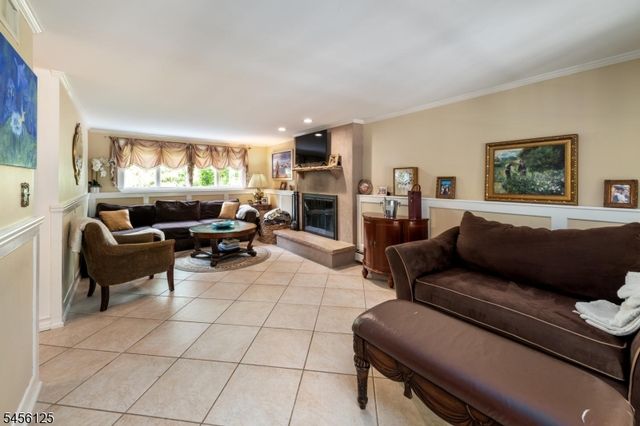 157 Mountain Cir, West Milford Twp., NJ 07480