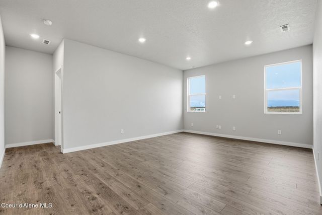 4615 E Culpeo Ave, Post Falls, ID 83854