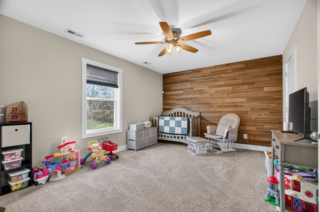 813 5th Ave, E, Springfield, TN 37172